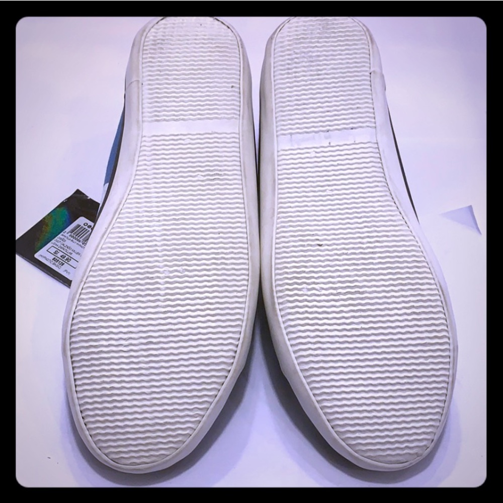 NEW/NWT Hypnotic Women”Billy” Sneaker. Size: 8 - Picture 6 of 8